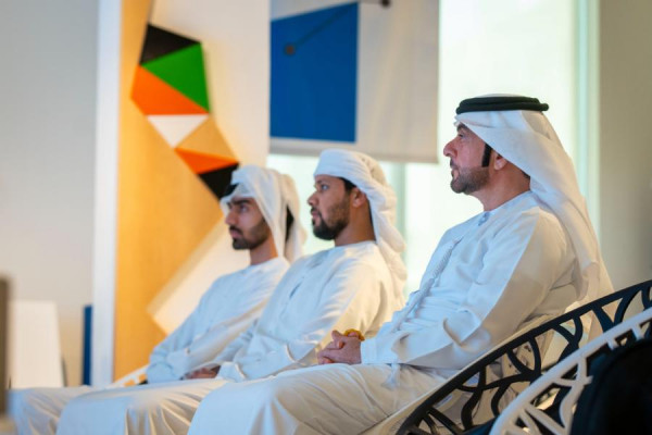 زيارة ميدانية لطلبة كلية القانون لحضور محاضرة من تنظيم دائرة الشؤون القانونية بحكومة عجمان