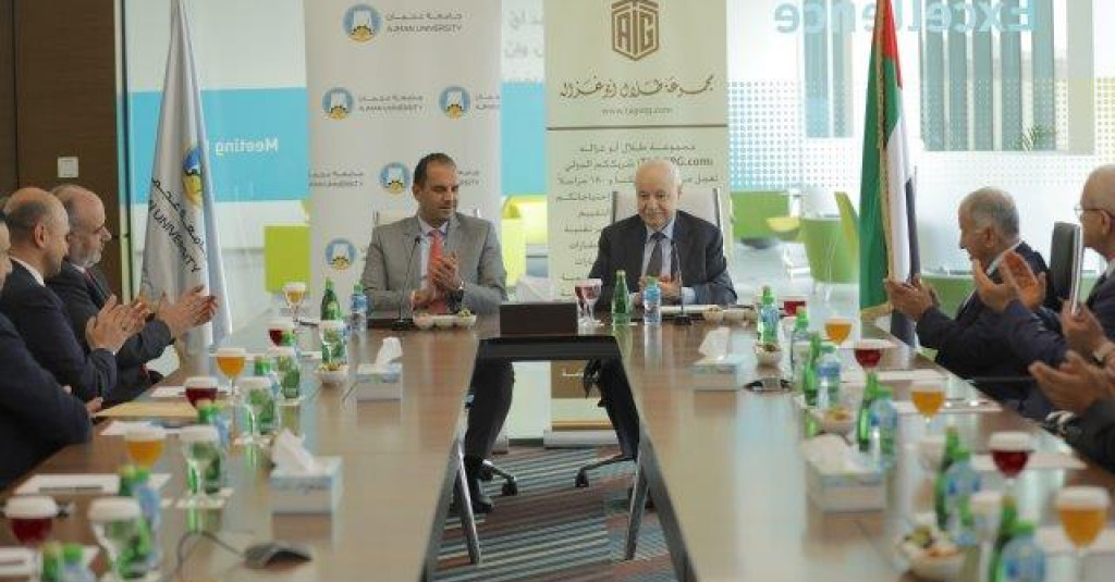 جامعة عجمان توقع مذكرة تفاهم مع طلال أبو غزالة العالمية