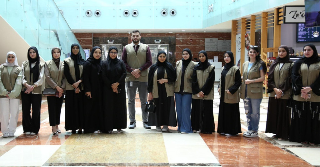 مبادرة إنسانية لطلبة كلية القانون في جامعة عجمان في مستشفى الشيخ خليفة