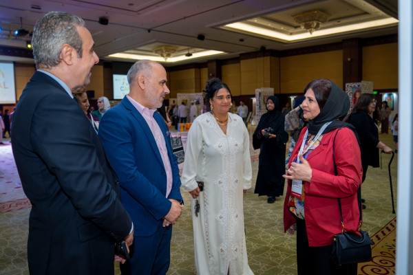 جامعة عجمان تنظم كرنفال الفنون الجميلة ومهرجان الابداع الجامعي