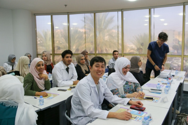 Dentistry College Alumna Undertakes Workshop on CBCT