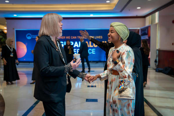 تحت رعاية سمو الشيخ عمار بن حميد النعيمي مؤتمر خريجي جامعة عجمان الأول يفتح آفاق الشراكة ويُرسّخ دور الخريجين في خدمة المجتمع