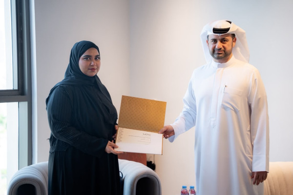 طلبة كلية القانون بجامعة عجمان في زيارة ميدانية إلى دائرة الشؤون القانونية في عجمان