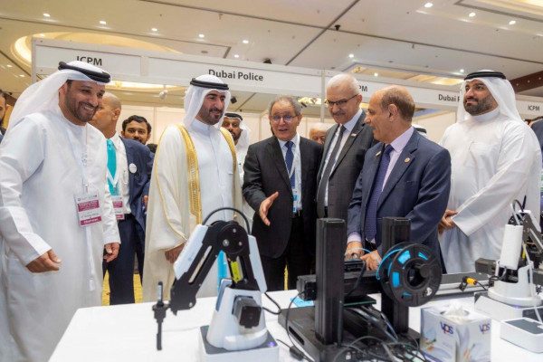 ماجد النعيمي يفتتح المؤتمر الدولي الرابع للصيدلة والطب في جامعة عجمان