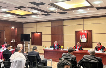 مناقشة رسالة ماجستير حول دور الربوت في إبرام العقود