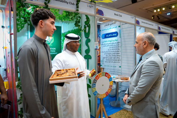 جامعة عجمان تطلق معرض الأندية الطلابية 2025 بمشاركة أكثر من 120 نادياً