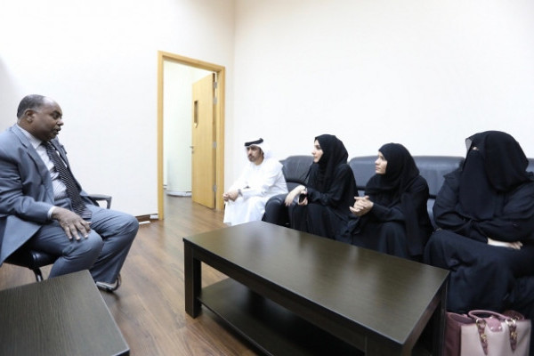 وفد من جامعة الإمارات يزور جامعة عجمان