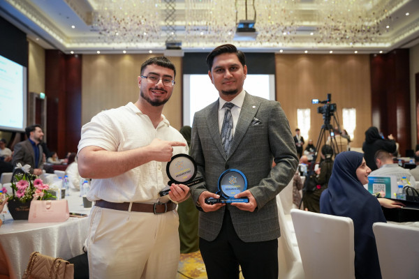 Ajman University Reinforces Its Research Leadership at the 9th Research Day, Showcasing Innovative Student Projects Across Diverse Disciplines