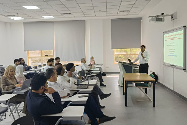 College of Pharmacy and Health Sciences Hosts Guest Lecture on Novel Drug Delivery Systems
