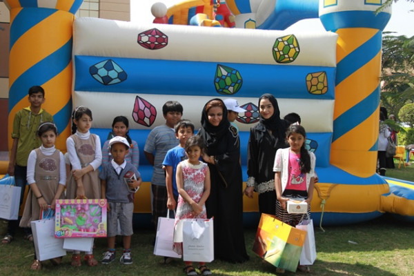 جامعة عجمان تنظم مهرجان الربيع للطلبة والطالبات