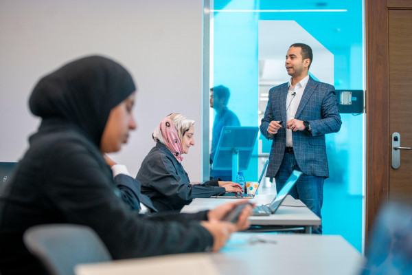 The Teaching and Learning Center Hosts a Workshop on Interactive Presentations