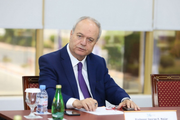 Industry Experts Convene at the Strategic Advisory Board Meeting at College of Business Administration