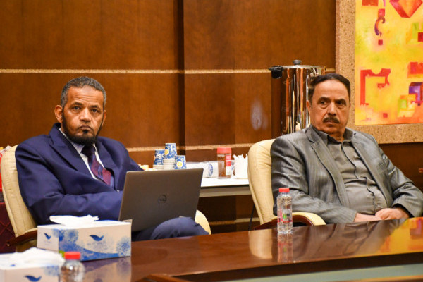 كلية الإعلام تعقد اجتماعًا ترحيبيًا بأعضاء هيئة التدريس للفصل الدراسي الثاني 2025-2026