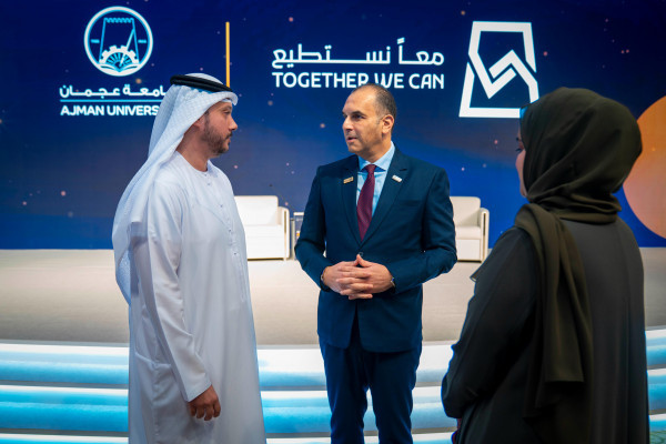 تحت رعاية سمو الشيخ عمار بن حميد النعيمي مؤتمر خريجي جامعة عجمان الأول يفتح آفاق الشراكة ويُرسّخ دور الخريجين في خدمة المجتمع