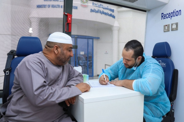 عيادة جامعة عجمان المتنقلة لطب الأسنان تقدم خدماتها في مختلف إمارات الدولة