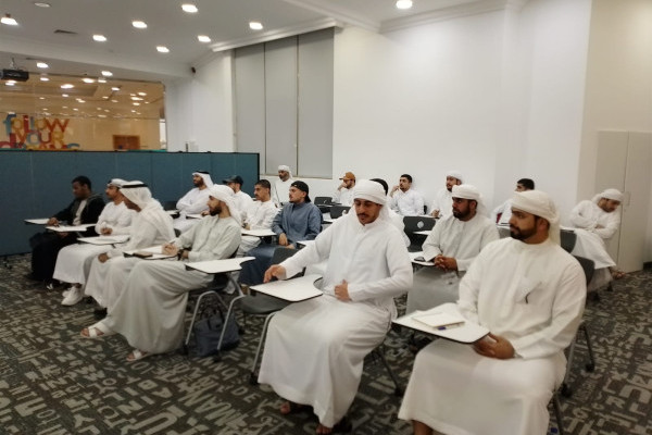 كلية القانون  تنظم ورشة عمل بعنوان كيف تصبح قانونيًا ناجحًا