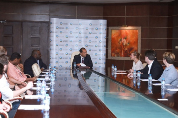 German University Visits College of Business Administration at AU