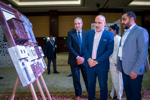 جامعة عجمان تنظم كرنفال الفنون الجميلة ومهرجان الابداع الجامعي