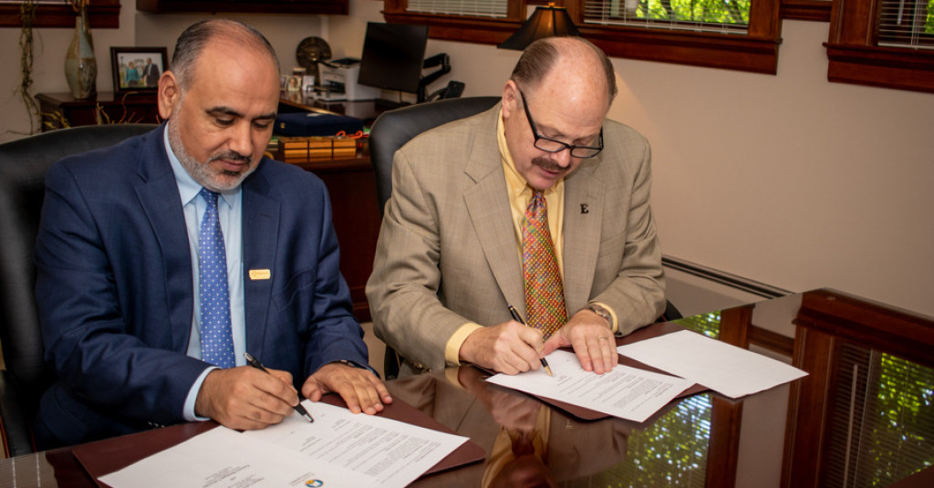 AU Partners with Two Renowned US Educational Institutions