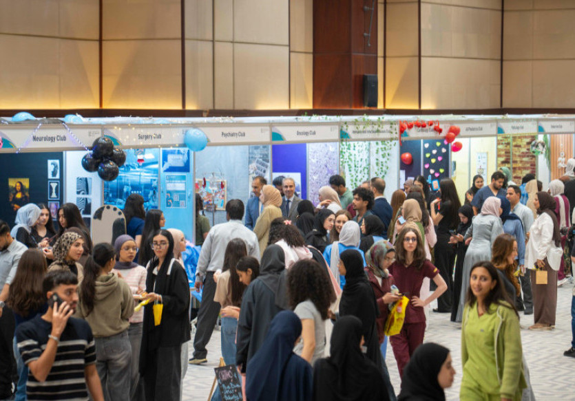 College of Medicine Showcases Student Clubs at Ajman University’s Club Fair
