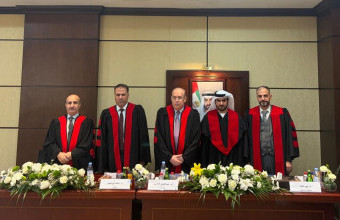 كلية القانون بجامعة عجمان تناقش أطروحة دكتوراه حول التنبؤ القضائي باستخدام الذكاء الاصطناعي