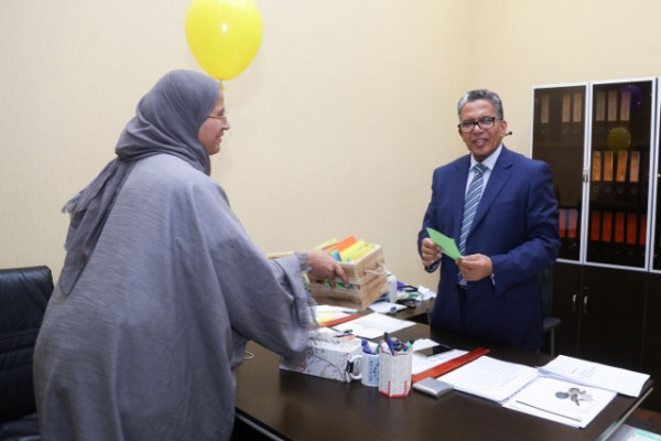 جامعة عجمان تحتفل باليوم العالمي للمعلّم