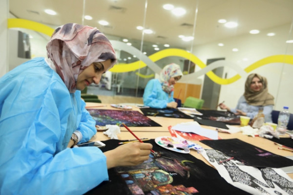 دورة في الديكور الداخلي بالجامعة