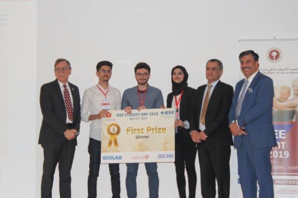 طلبة جامعة عجمان يحصدون أكبر عدد من الجوائز في (IEEE)