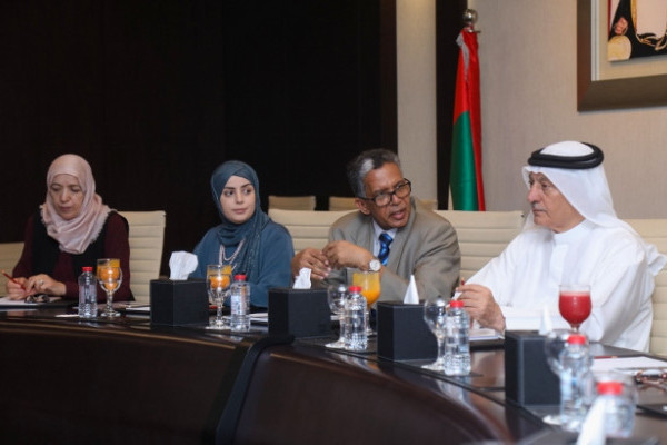 جامعة عجمان تبحث سبل التعاون مع مركز دبي للإحصاء