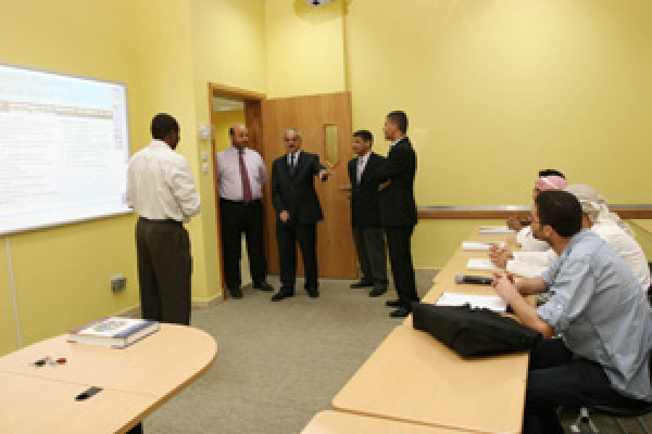 Ajman University showcases its e-learning experience to Arab Universities