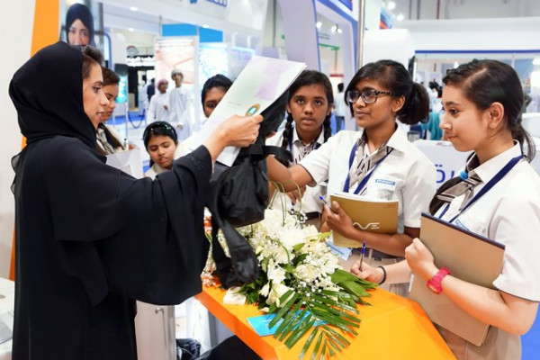 AUST showcases career-focused programs and employment opportunities at Najah 2014