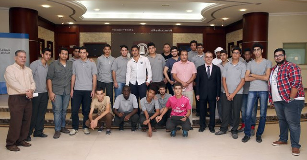 جامعة عجمان تستقبل طلاب وطالبات مدرسة أبو عبيدة