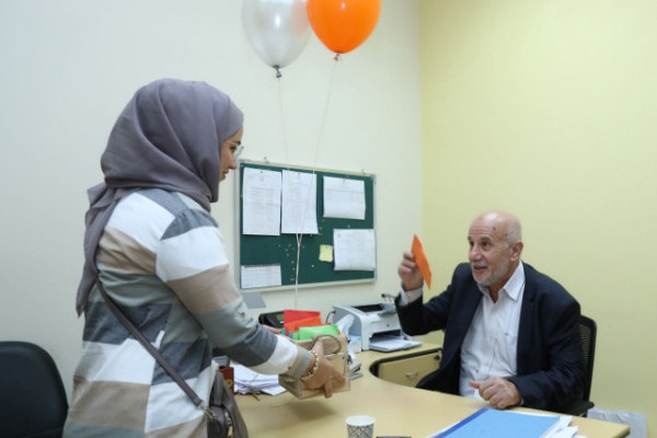 جامعة عجمان تحتفل باليوم العالمي للمعلّم