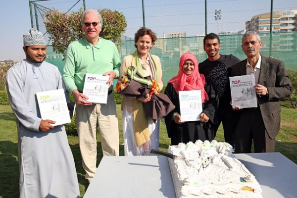 جامعة عجمان تعقد ورشة عمل لتصميم مكتبة عامة لإمارة عجمان