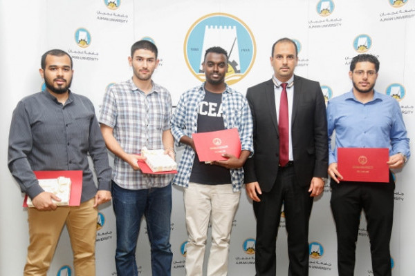 جامعة عجمان تحصد أكبر عدد من جوائز مسابقة IEEE