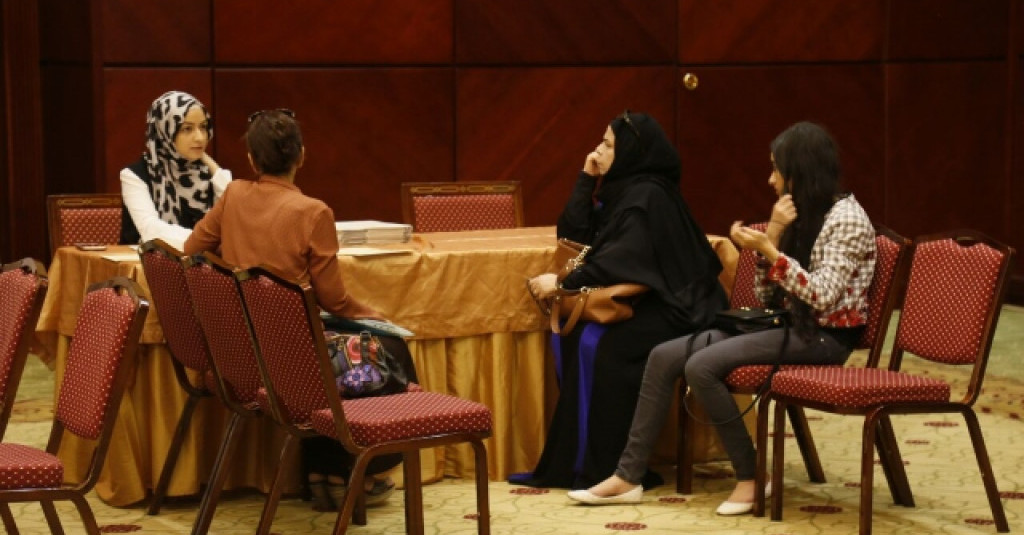 استمرار القبول بالجامعة وإمكانية الدراسة في عطلة نهاية الأسبوع