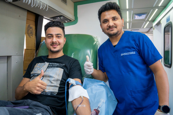 جامعة عجمان تنظم حملة للتبرع بالدم