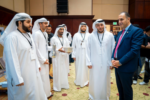 جامعة عجمان تطلق معرض الأندية الطلابية 2025 بمشاركة أكثر من 120 نادياً