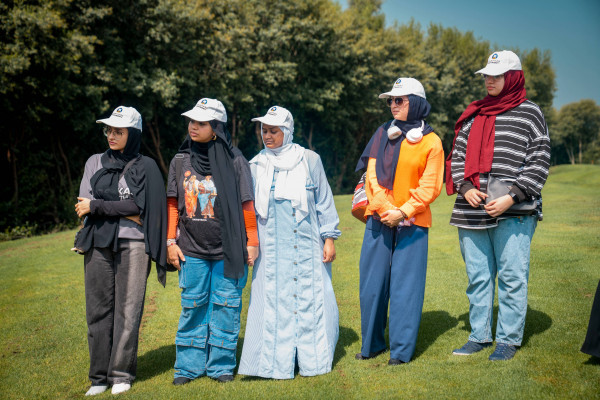 Ajman University Resumes the Mangrove Planting Initiative in Collaboration with Al Zorah Golf Club and Quest for Adventure