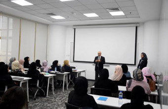 Dean Holds Meeting with the Students of Psychology Department.
