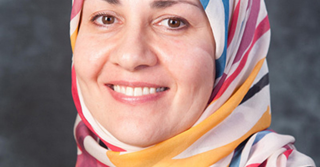 طب أسنان جامعة عجمان تحصد جائزة الشيخ راشد للثقافة والعلوم