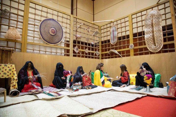 ماجد النعيمي يشهد احتفالات جامعة عجمان باليوم الوطني الـ 48