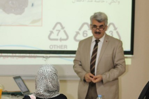 مبادرة يوم بلا أكياس بلاستيكية في جامعة عجمان