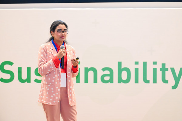 Ajman University Students Participate in the Youth Sustainability Leaders Symposium at Khalifa University