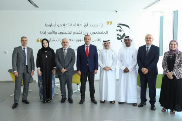 جامعة عجمان توقع مذكرة تفاهم مع اتحاد الإمارات لرفع الأثقال