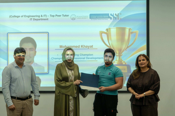 The Student Success Center Recognizes Outstanding Peer Tutors at SSC Champions Ceremony _1