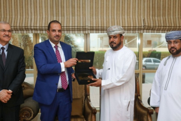 Omani Cultural Attaché Meets AU Omani Students