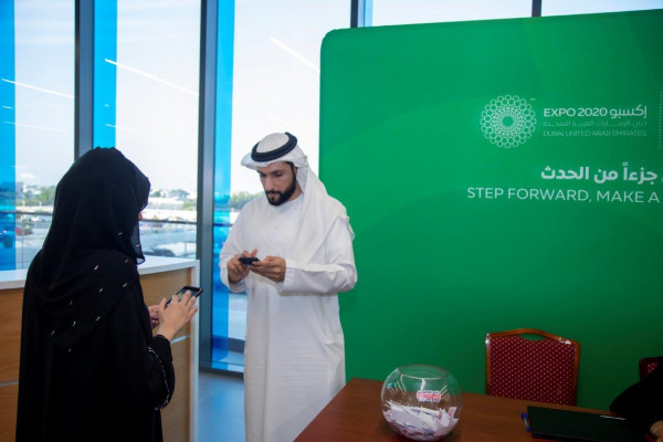 طلبة وخريجو جامعة عجمان يتطوعون في إكسبو 2020