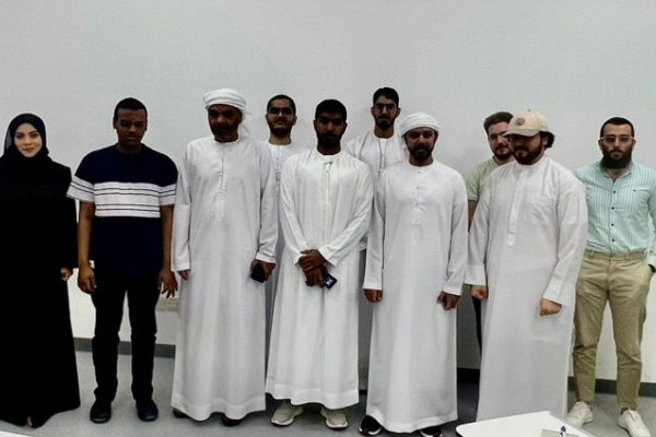 ورشة تدريبية حول فن المرافعة لطلبة كلية القانون بجامعة عجمان