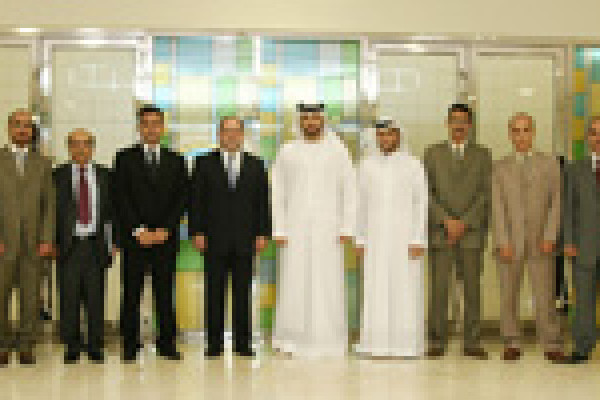 جامعة عجمان توقع اتفاقية مع شركة تكافل الهلال حول خدمات التأمين الصحي